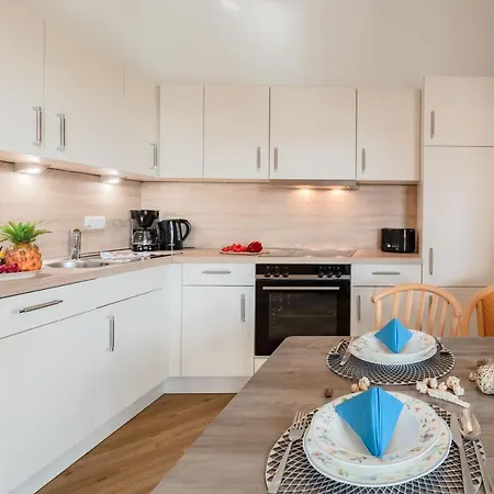 Apartment Rügen Vilm Mit Seeblick Und Sonnenterasse *