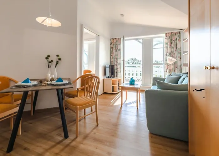 Ruegen Vilm Mit Seeblick Und Sonnenterasse Apartment