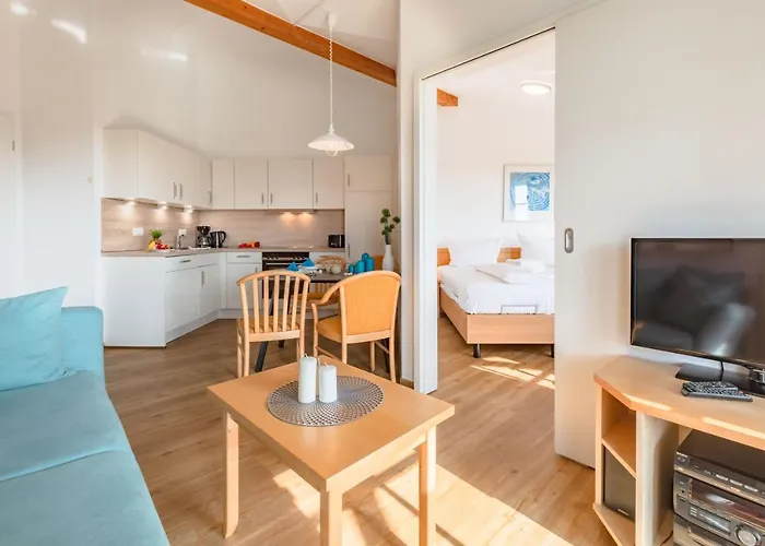 Ruegen Vilm Mit Seeblick Und Sonnenterasse Апартаменты Зеллин